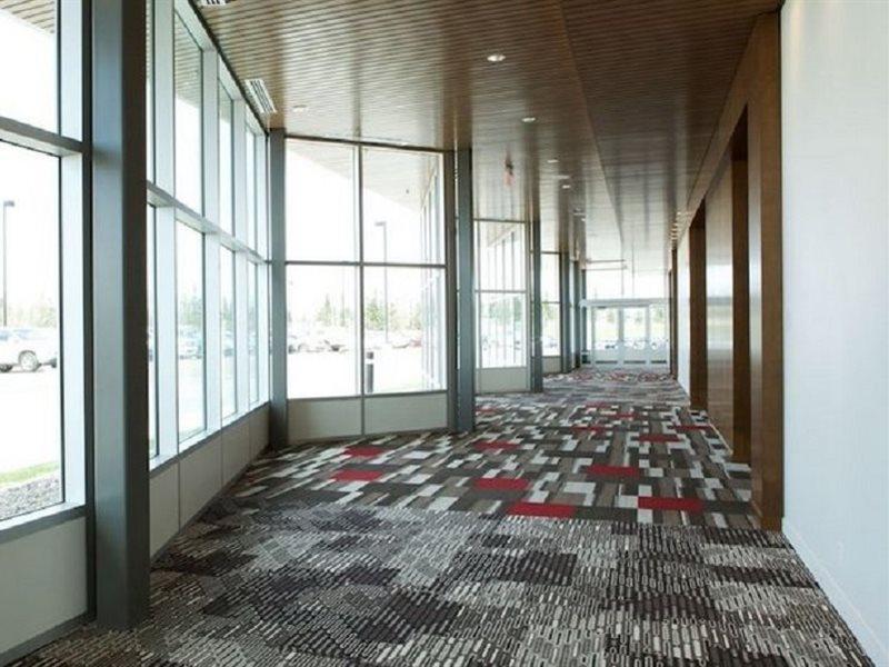 Grey Eagle Resort YYC Kültér fotó